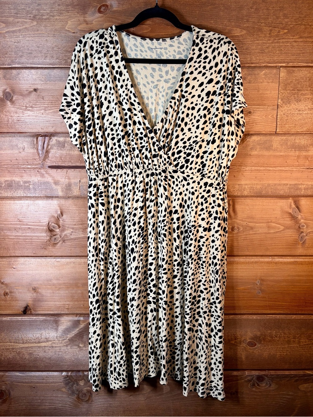 Tiered V-Neck Animal Print Midi Dress - Cream & Black